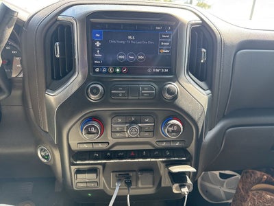 2020 Chevrolet Silverado 1500 4WD Crew Cab Short Bed LT