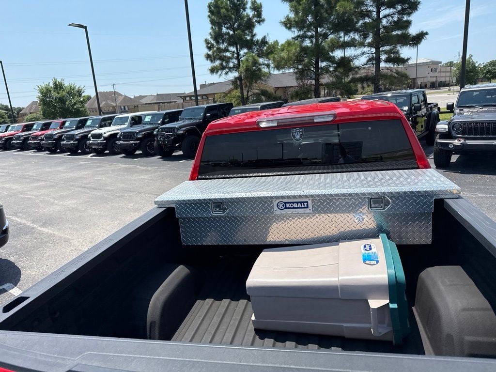 2020 Chevrolet Silverado 1500 4WD Crew Cab Short Bed LT