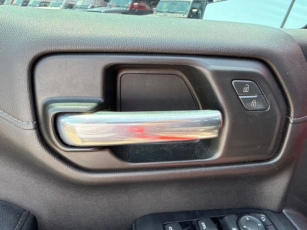 2020 Chevrolet Silverado 1500 4WD Crew Cab Short Bed LT