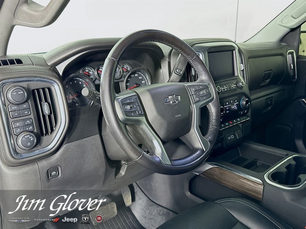 2021 Chevrolet Silverado 1500 4WD Crew Cab Short Bed RST