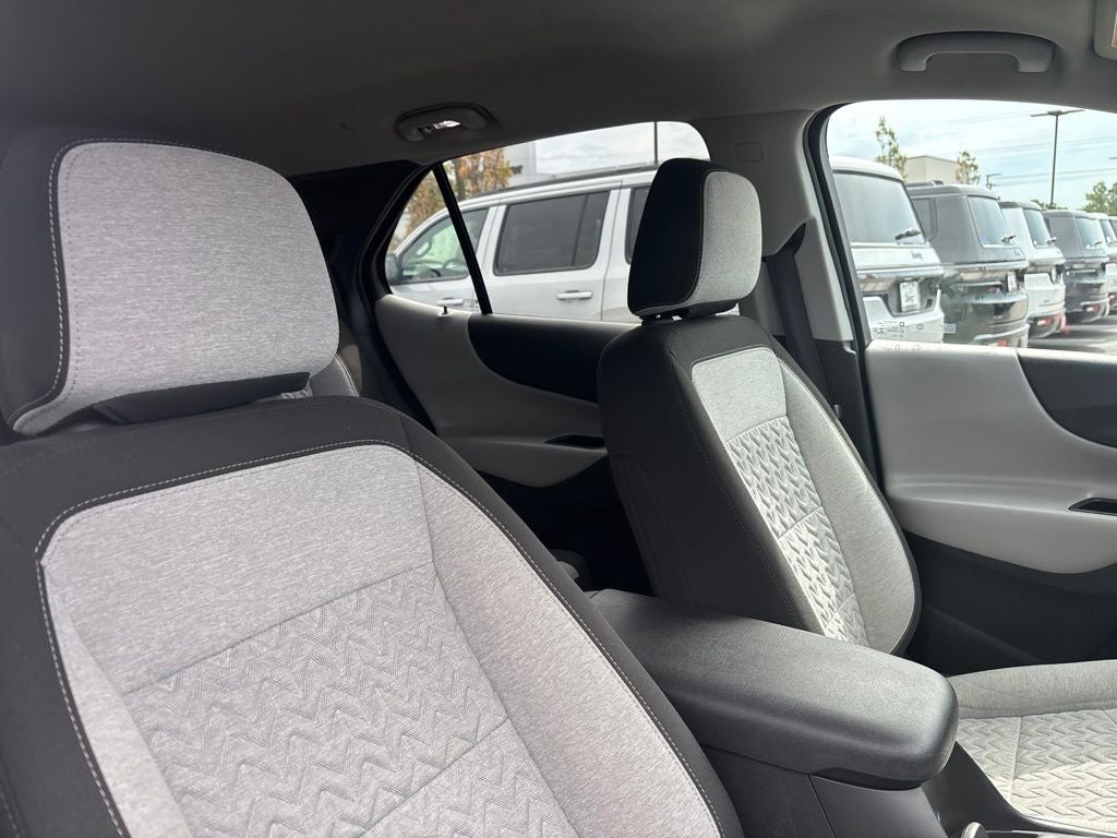 2023 Chevrolet Equinox FWD LS