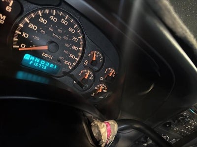 2002 Chevrolet Avalanche 2500 Base 130 WB