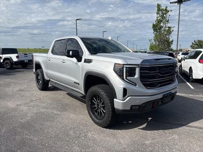 2022 GMC Sierra 1500 4WD Crew Cab Short Box AT4
