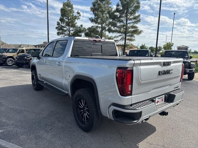 2022 GMC Sierra 1500 4WD Crew Cab Short Box AT4