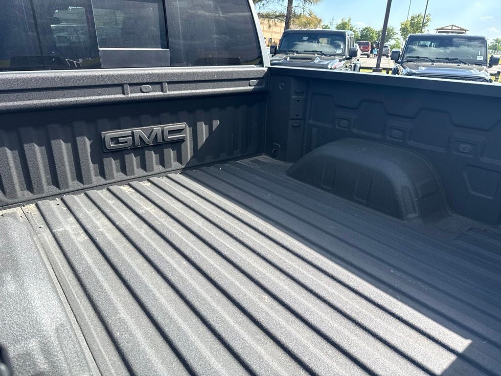 2023 GMC Sierra 1500 4WD Crew Cab Short Box Elevation with 3SB