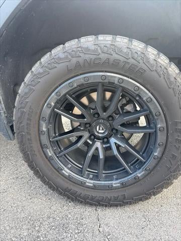 2023 GMC Sierra 1500 4WD Crew Cab Short Box Elevation with 3SB