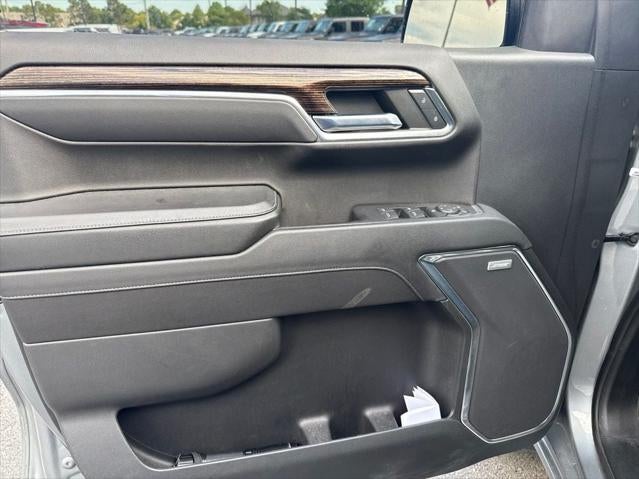2023 GMC Sierra 1500 4WD Crew Cab Short Box Elevation with 3SB