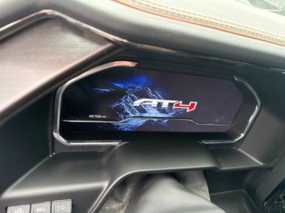 2025 GMC Sierra 1500 4WD Crew Cab Short Box AT4