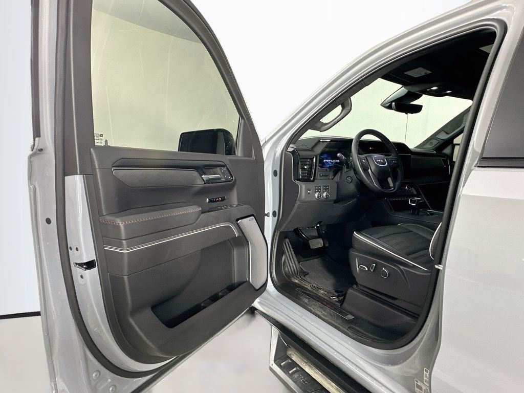 2024 GMC Sierra 1500 4WD Crew Cab Short Box AT4X
