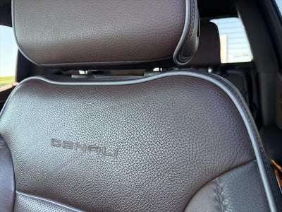 2022 GMC Sierra 1500 4WD Crew Cab Short Box Denali