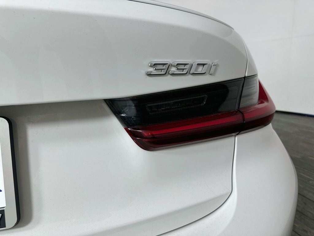 2025 BMW 3 Series 330i