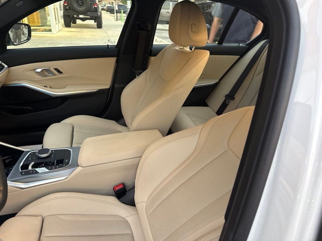 2025 BMW 3 Series 330i