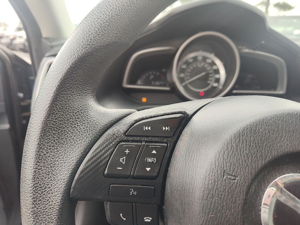 2016 Mazda Mazda3 i Sport