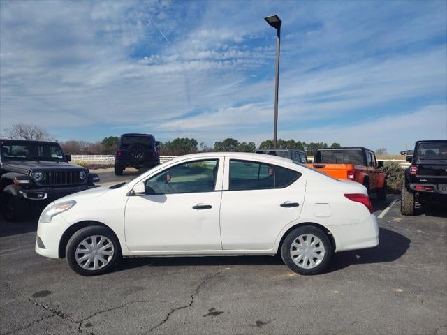 2016 Nissan Versa 1.6 S
