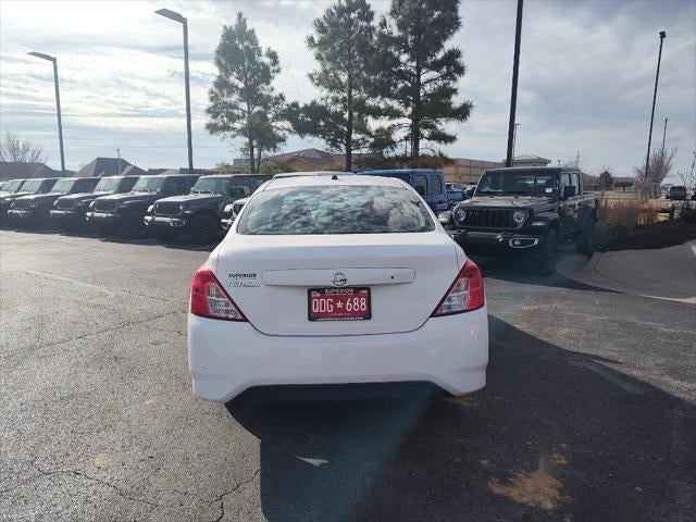 2016 Nissan Versa 1.6 S