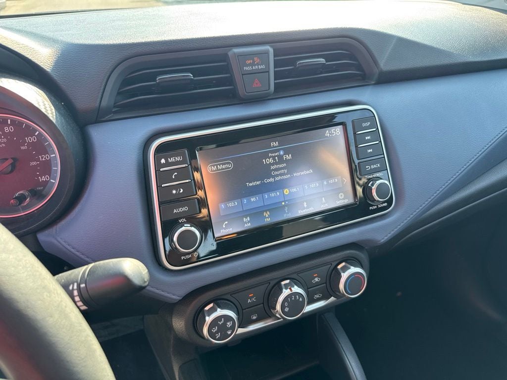 2024 Nissan Versa 1.6 SV