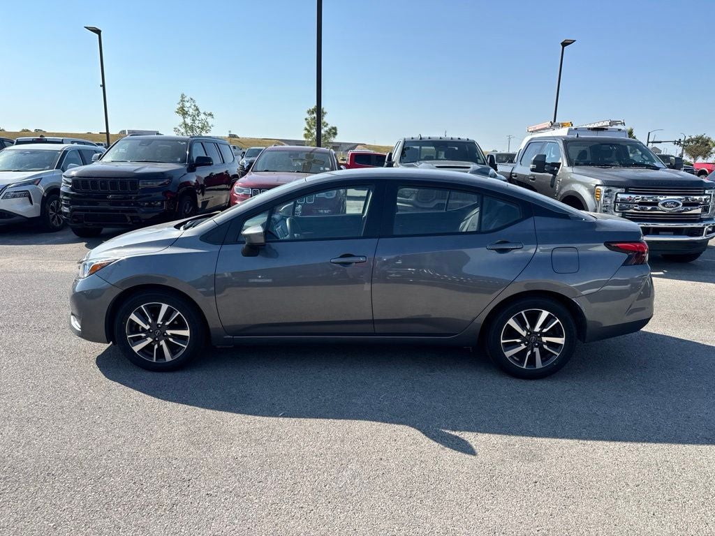 2024 Nissan Versa 1.6 SV