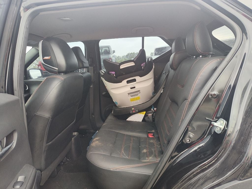 2018 Nissan Kicks SR