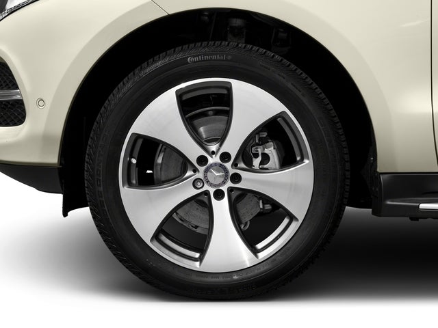2017 Mercedes-Benz GLE 4MATIC®