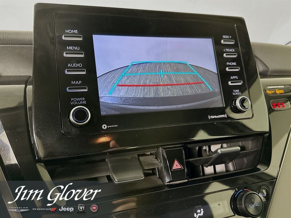 2024 Toyota Camry Hybrid SE