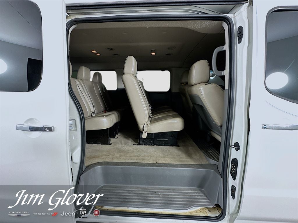 2016 Nissan NV Passenger SL V8