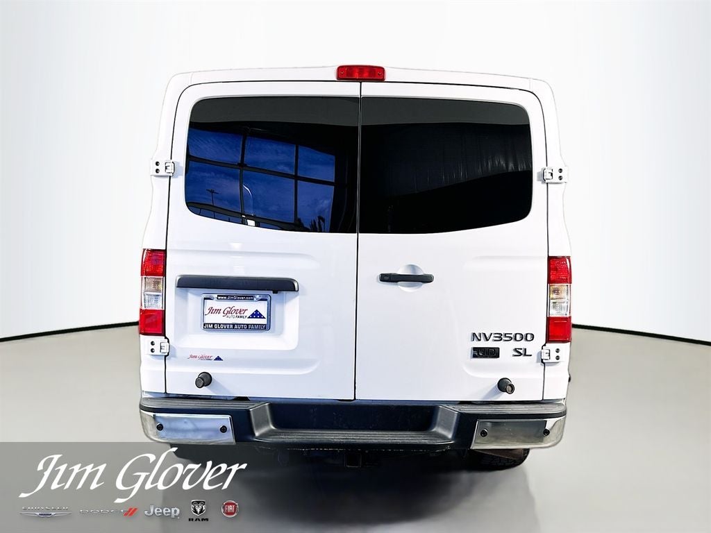 2016 Nissan NV Passenger SL V8
