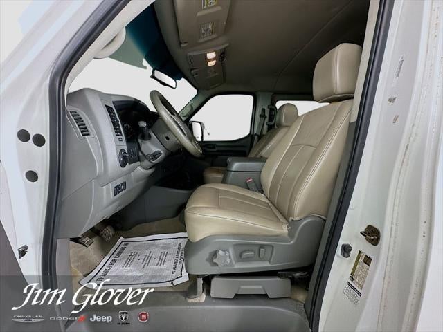 2016 Nissan NV Passenger SL V8