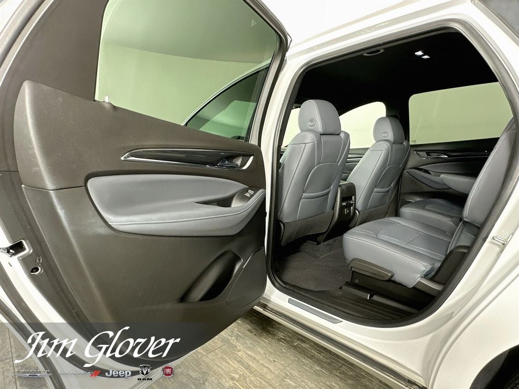 2024 Buick Enclave Essence FWD