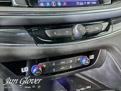 2024 Buick Enclave Essence FWD