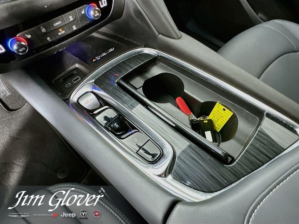 2024 Buick Enclave Essence FWD