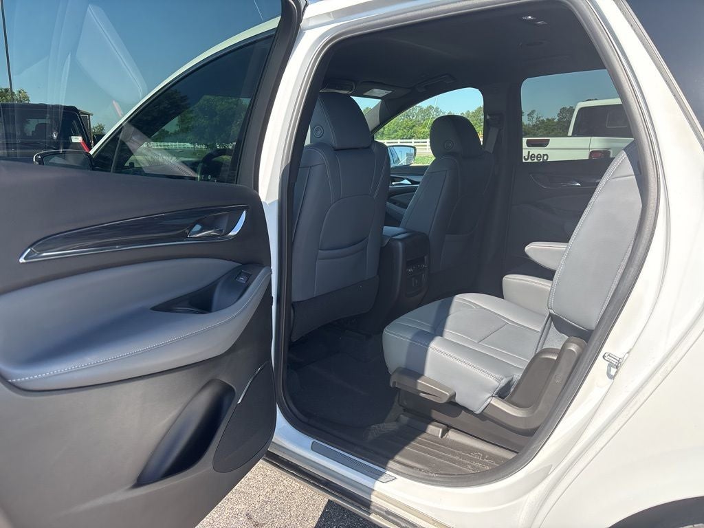 2024 Buick Enclave Essence FWD