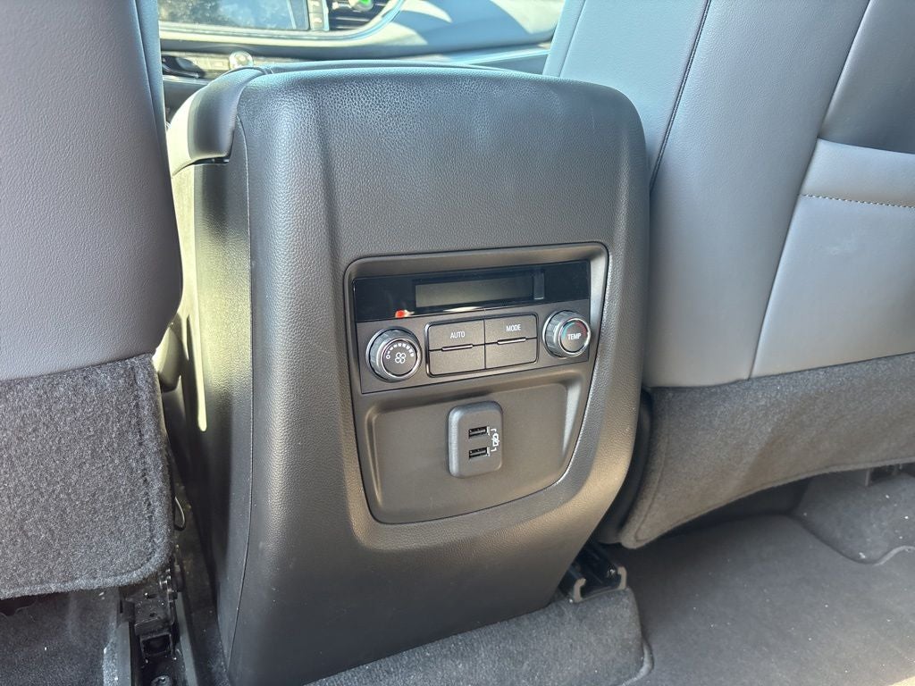 2024 Buick Enclave Essence FWD
