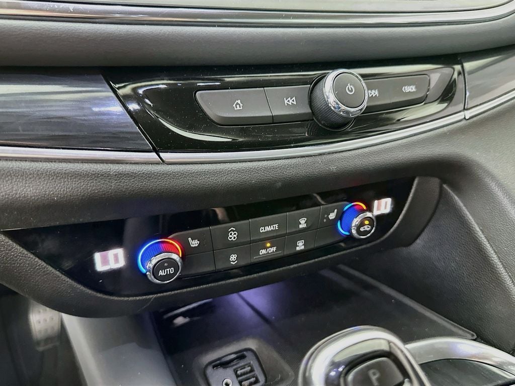 2021 Buick Enclave AWD Essence