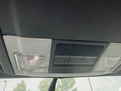 2015 Lincoln Navigator Base