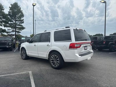 2015 Lincoln Navigator Base