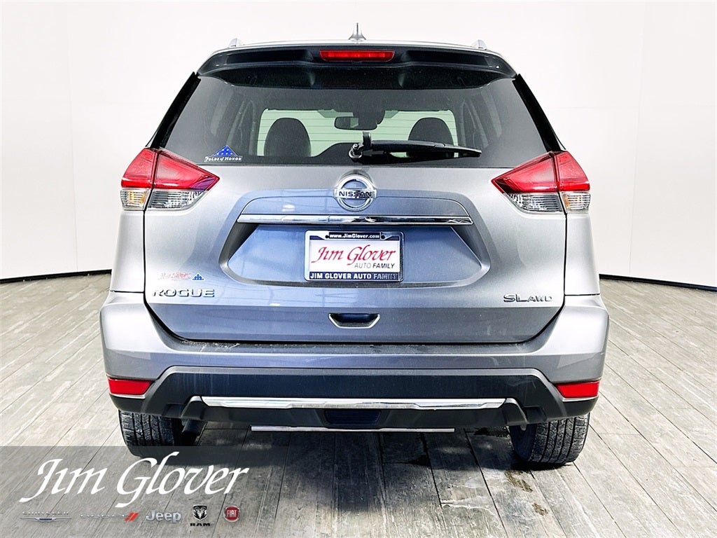 2017 Nissan Rogue SL