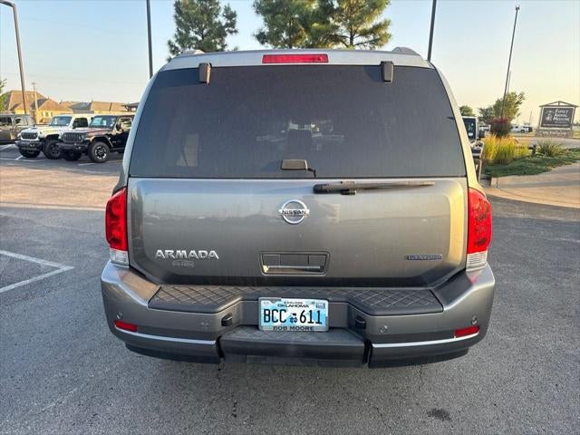 2013 Nissan Armada SV