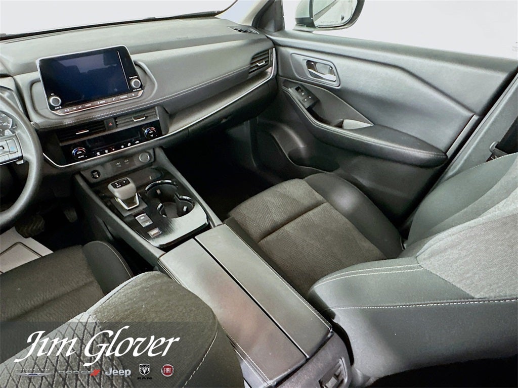 2024 Nissan Rogue SV FWD