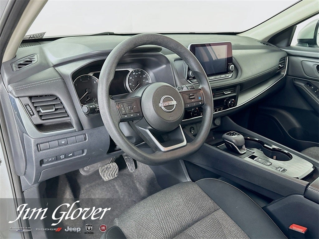 2024 Nissan Rogue SV FWD