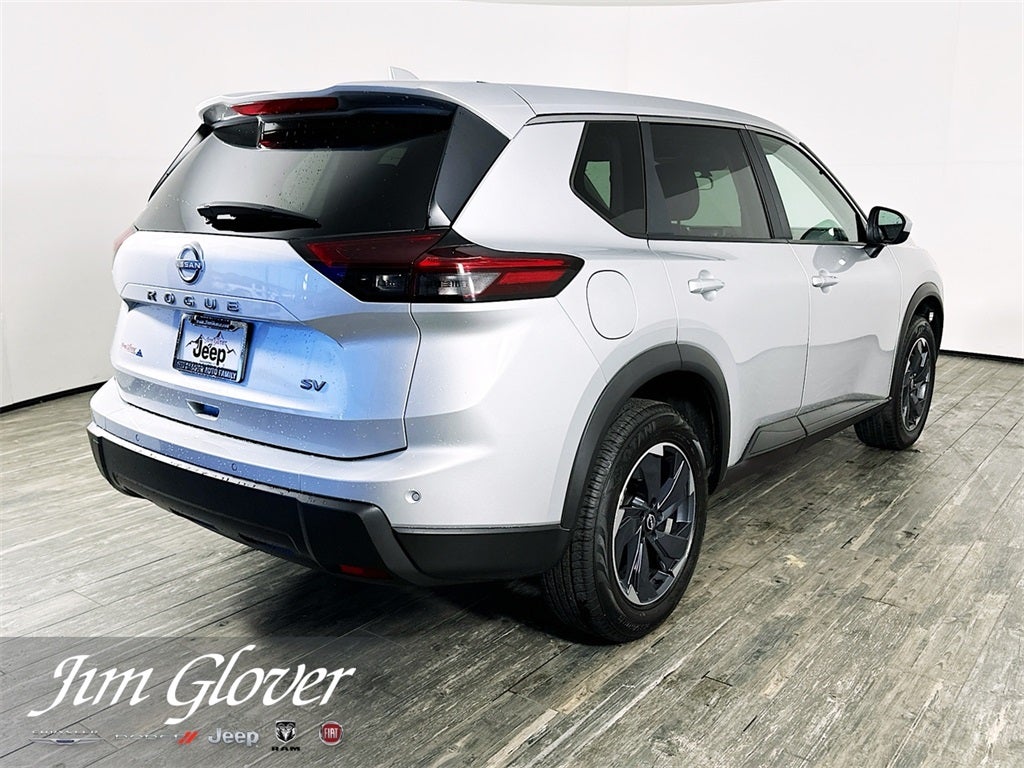 2024 Nissan Rogue SV FWD