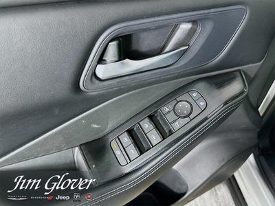 2024 Nissan Rogue SV FWD