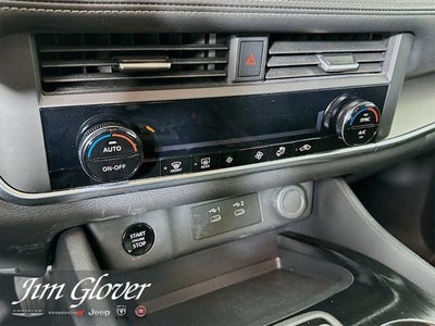 2024 Nissan Rogue SV FWD