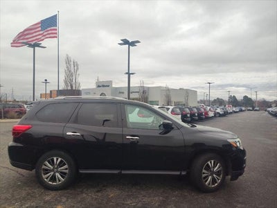 2020 Nissan Pathfinder SV 2WD