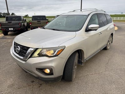 2017 Nissan Pathfinder SL