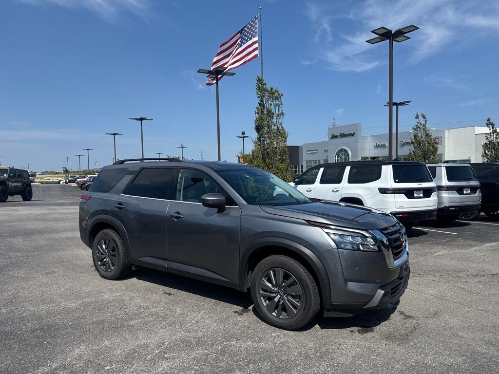 2024 Nissan Pathfinder SV FWD