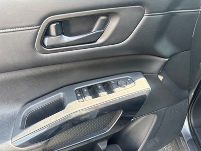2024 Nissan Pathfinder SV FWD