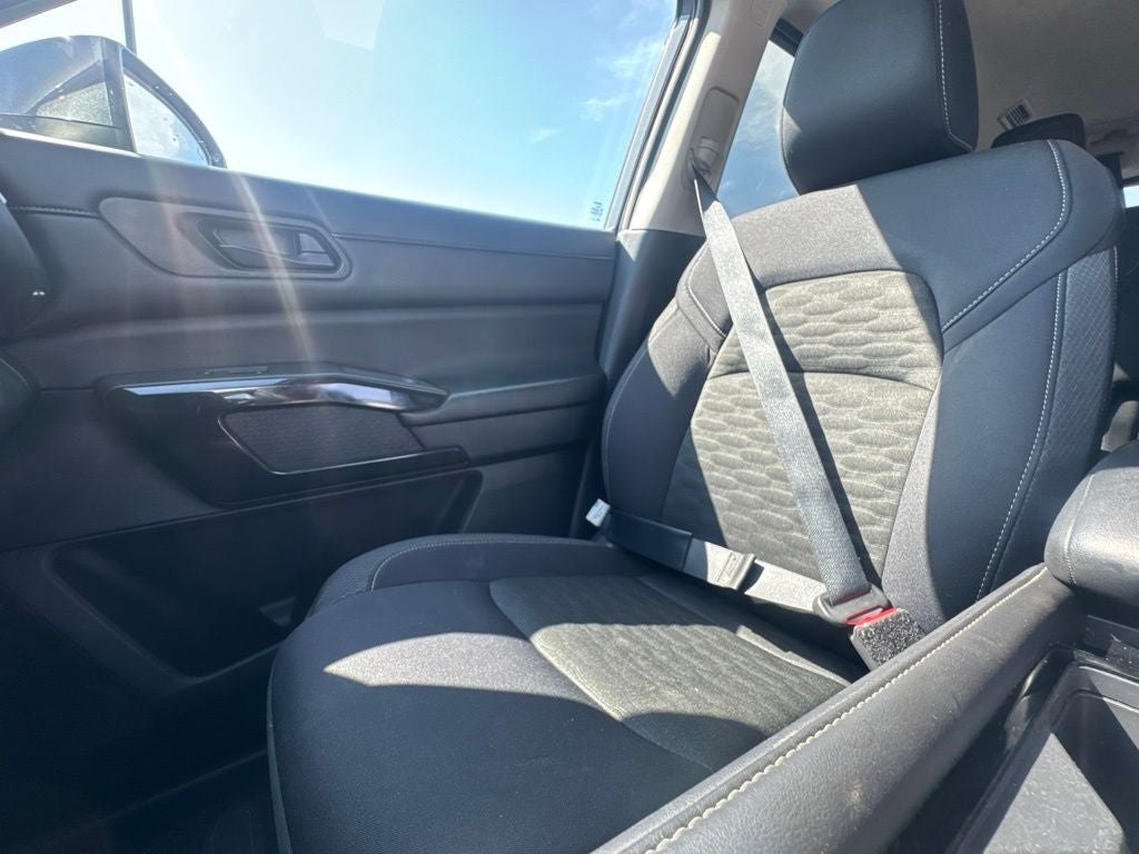 2024 Nissan Pathfinder SV FWD