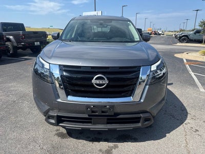 2024 Nissan Pathfinder SV FWD
