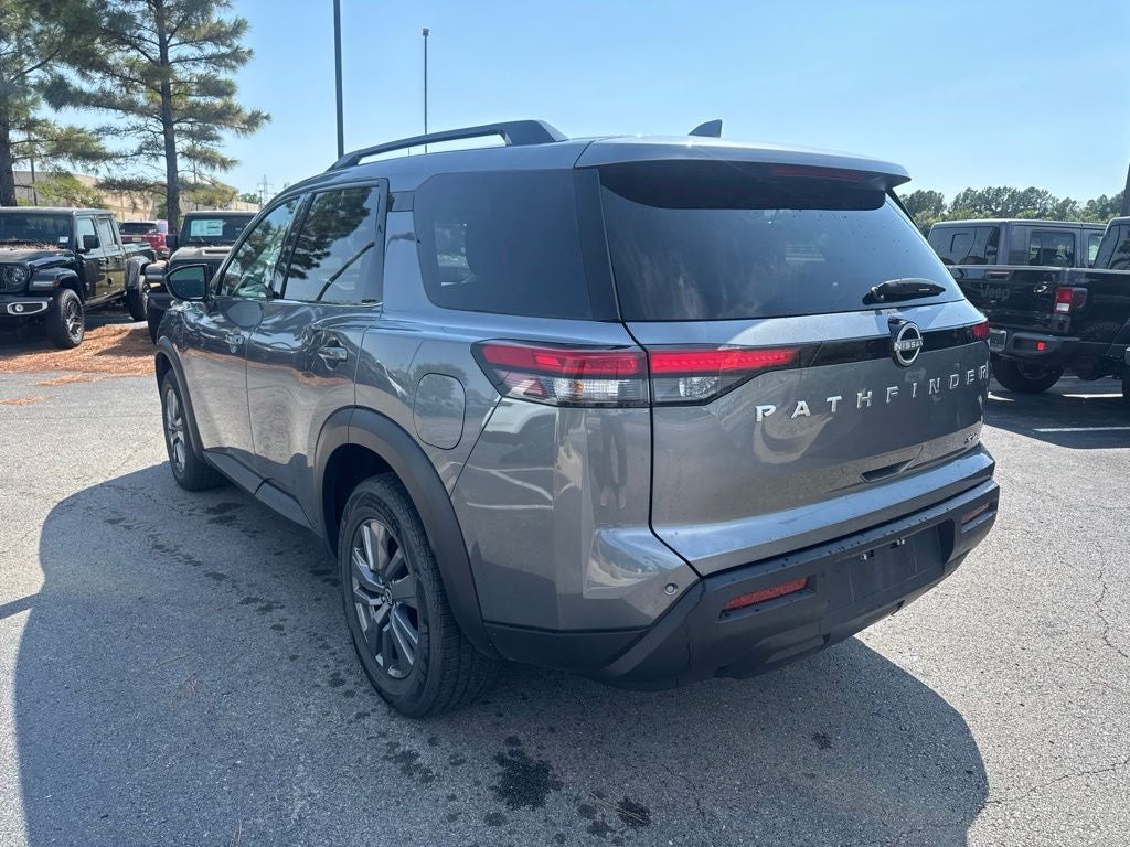 2024 Nissan Pathfinder SV FWD