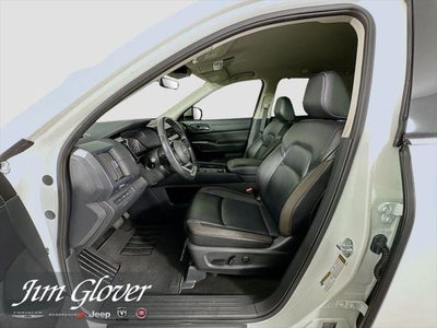 2024 Nissan Pathfinder SL 4WD